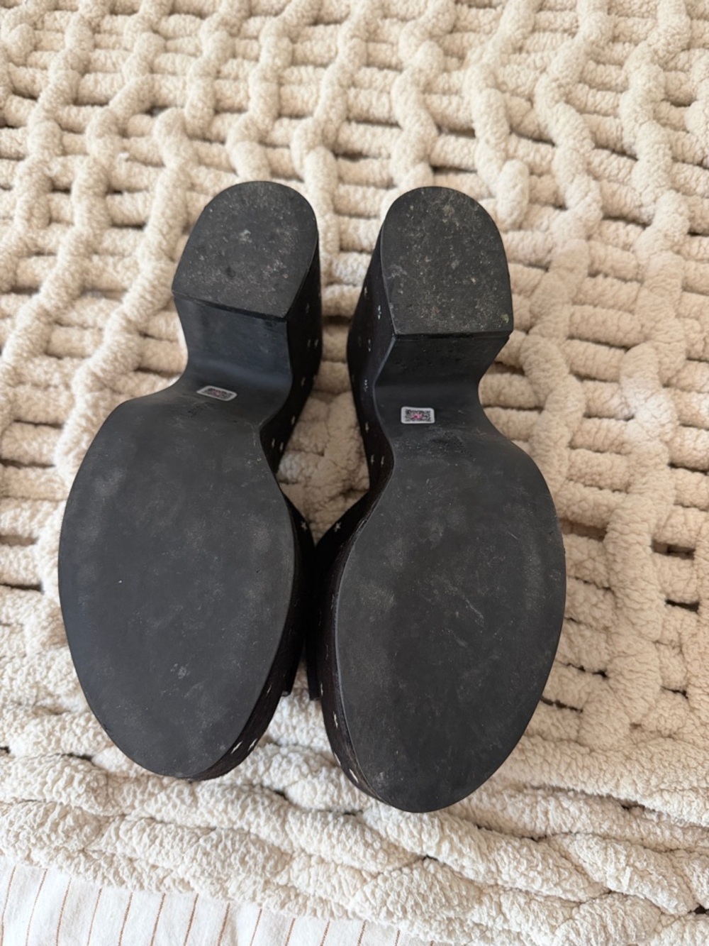 Larroude Black Suede Star-Studded Platform Mules - Picture 3 of 4